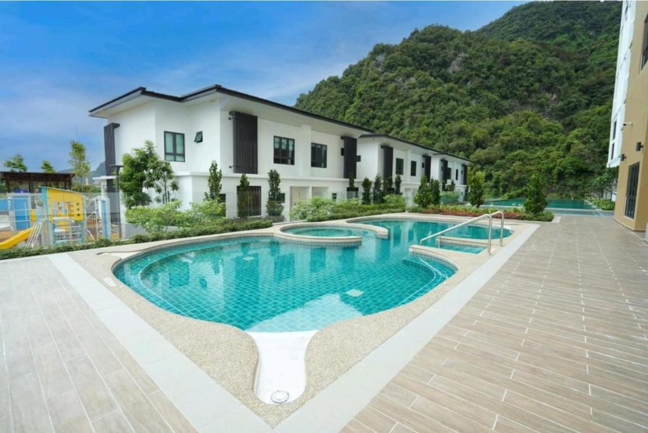 Hotspring 2 Room 1512 Suite Sunway Onsen With Theme Park View 4 Pax Tambun Exteriér fotografie